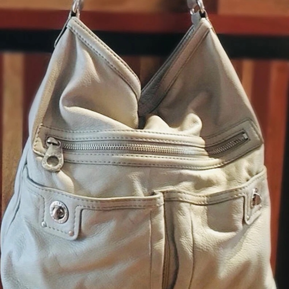 Marc By Marc Jacobs Cream Leather Hobo Bag